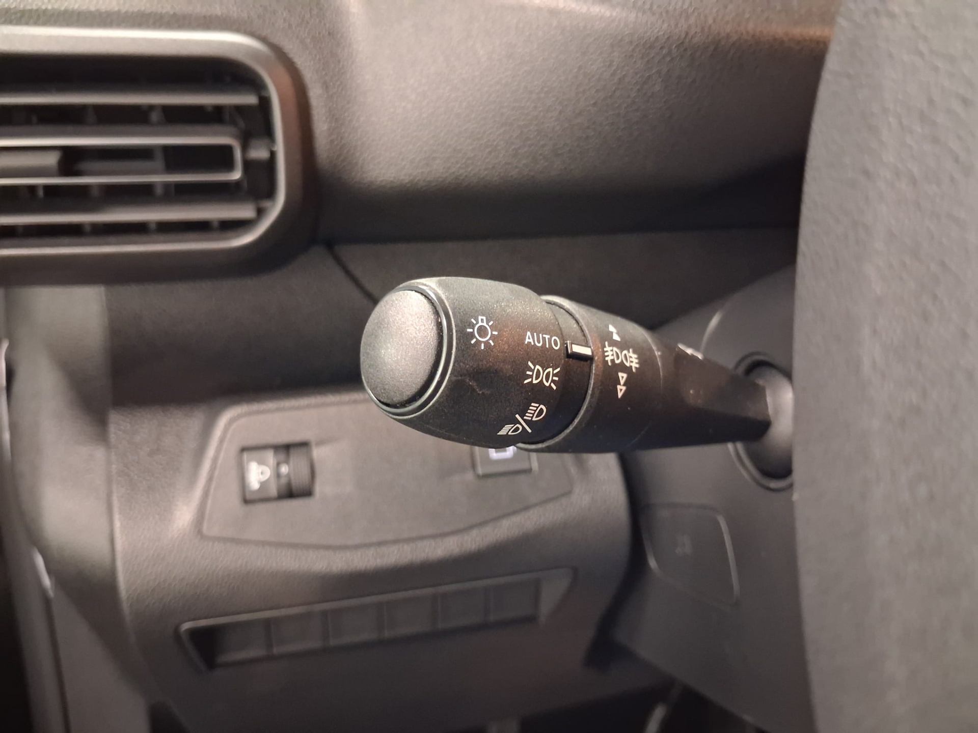 Peugeot Partner GB BlueHDi S&S L1 Light