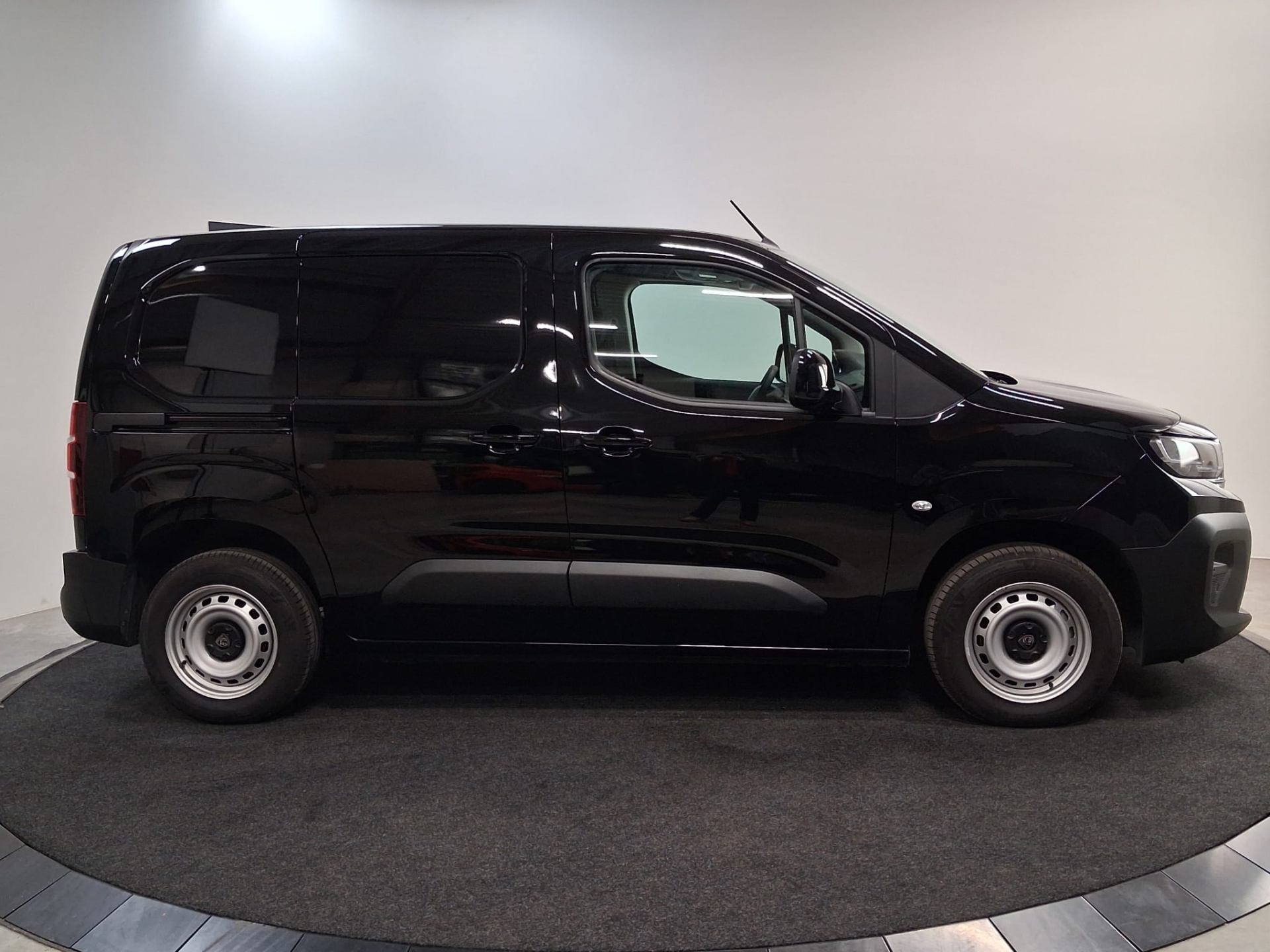 Peugeot Partner GB BlueHDi S&S L1 Light