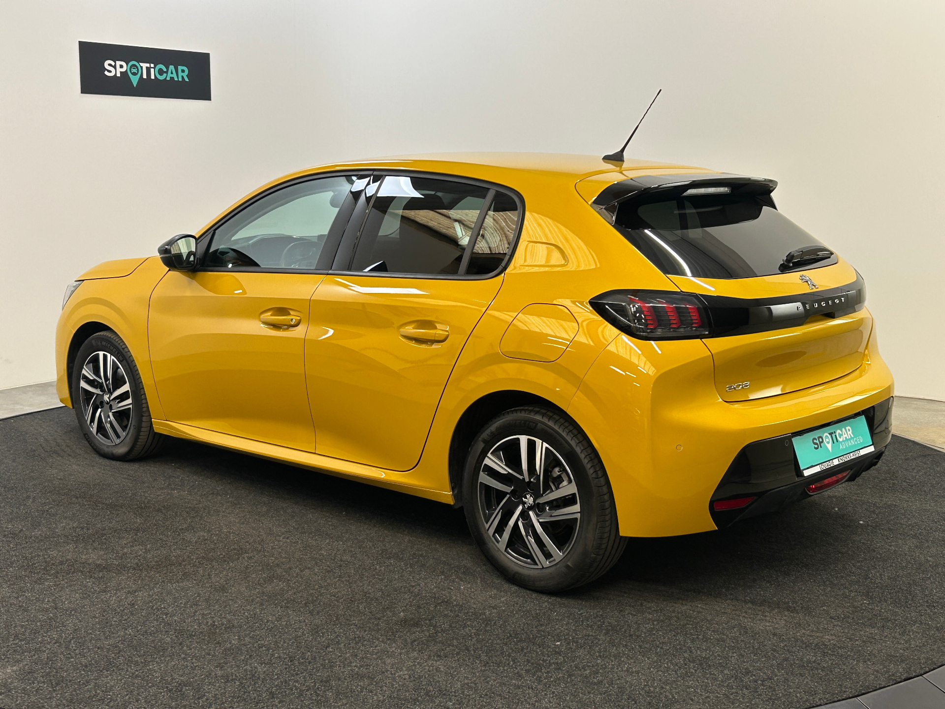 Peugeot 208 1.2 S&S Allure Pack
