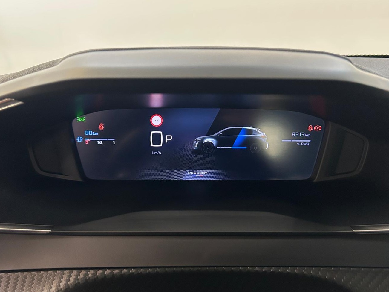 Peugeot 208 Hybrid Allure e-DCS6