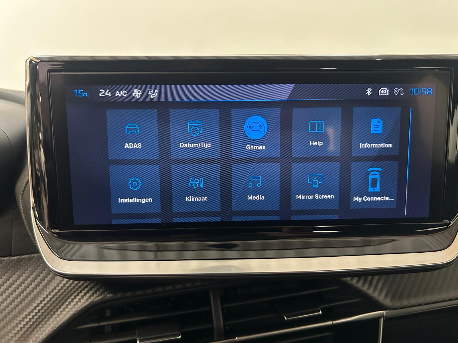 Peugeot 208 Hybrid Allure e-DCS6