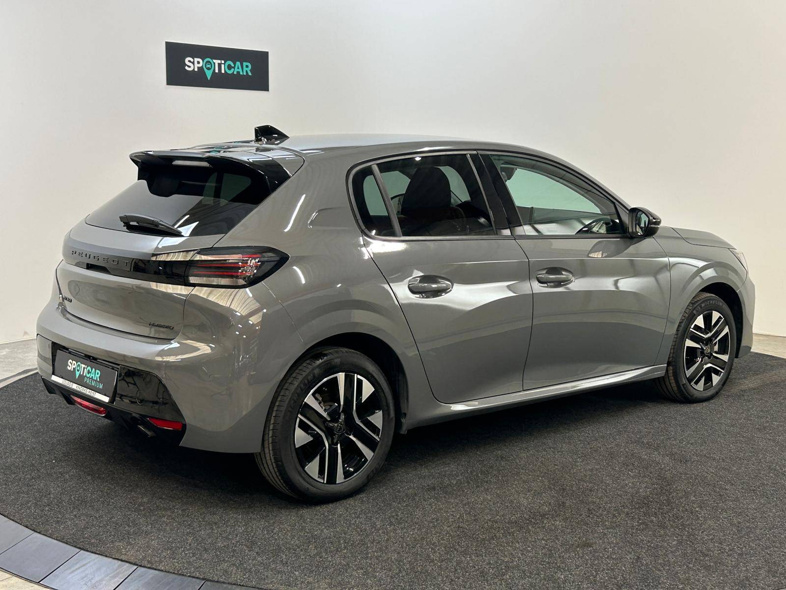 Peugeot 208 Hybrid Allure e-DCS6