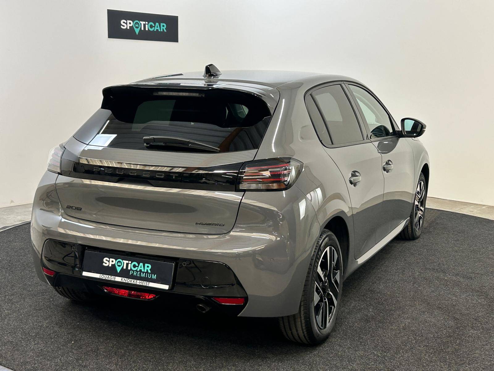Peugeot 208 Hybrid Allure e-DCS6